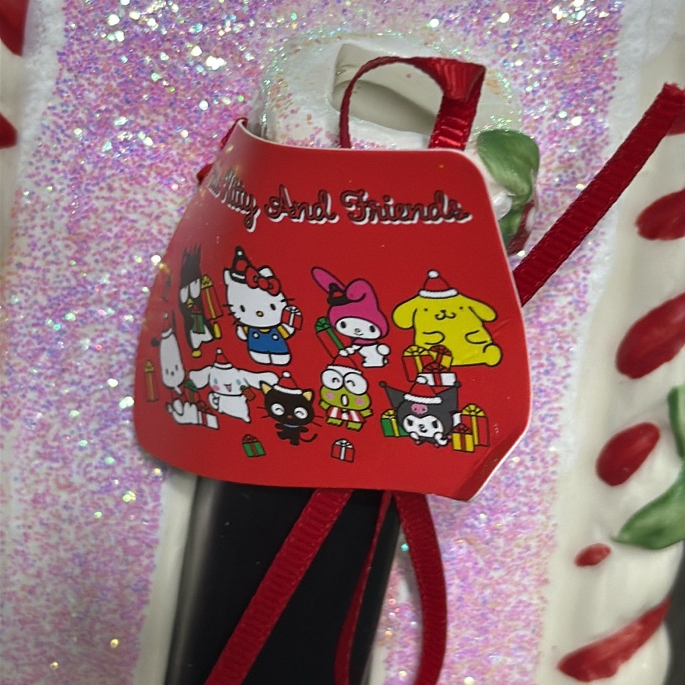 Blue Sky Clayworks Hello Kitty & Friends Christmas Red Striped Candle House - Picture 11 of 14